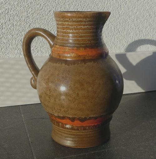Strehla 9010 vintage vaas East-Germany oorvaas bruin oranje, Huis en Inrichting, Woonaccessoires | Vazen, Gebruikt, Oranje, Minder dan 50 cm