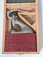 Bergeon 30300 Seitz stenenpers 4 MM, Antiek en Kunst, Antiek | Gereedschap en Instrumenten, Ophalen of Verzenden