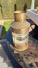 Ankerlicht scheepslantaarn, Ophalen