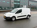 Peugeot Partner 1.6 HDI 66KW 2010, Auto's, Voorwielaandrijving, Euro 5, Stof, Wit