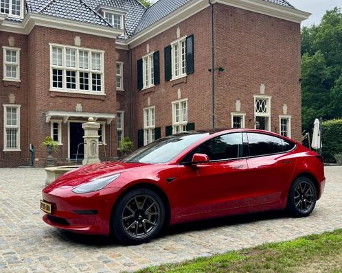 Model 3 RWD Plus - Facelift - Enhanced Autopilot, Auto's, Tesla, Particulier, Model 3, ABS, Achteruitrijcamera, Adaptieve lichten