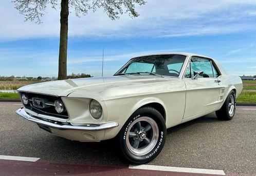 1967 Ford Mustang Coupe GTA -automaat-volledig gerestaureerd, Auto's, Oldtimers, Particulier, Lichtmetalen velgen, Metallic lak