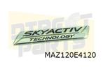Mazda 3 embleem tekst ''SkyActiv technology'' achter Origine