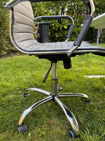 Ikea Bekant bureau + gratis bureaustoel - afbeelding 7