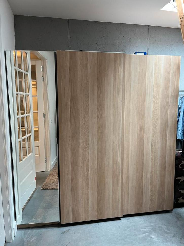 Ikea Pax Kast 225cm met Schuifdeuren, Huis en Inrichting, Kasten | Kledingkasten, Gebruikt, 200 cm of meer, 200 cm of meer, 50 tot 75 cm