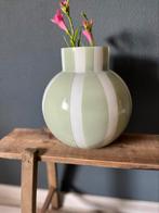 ZGAN gestreepte vaas,wit/groen,25x23, Huis en Inrichting, Woonaccessoires | Vazen, Ophalen, Wit, Minder dan 50 cm, Glas