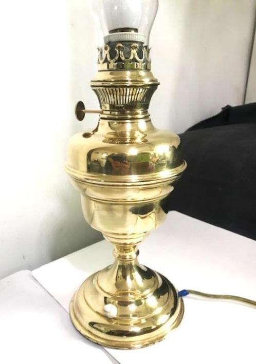 Olielamp Brevets L&B electrisch Antiek✨🤗💑🎁😎👌, Antiek en Kunst, Antiek | Lampen, Ophalen of Verzenden