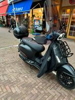 Vespa sprint 2021 E5 met topkoffer, Fietsen en Brommers, Scooters | Vespa, Ophalen of Verzenden, Zo goed als nieuw, Vespa S