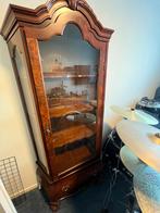 Notenhouten Vitrinekast in Goede Staat, Met deur(en), 50 tot 100 cm, Zo goed als nieuw, 25 tot 50 cm
