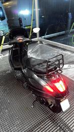Vespa metallic green, Fietsen en Brommers, Scooters | Vespa, Ophalen of Verzenden, Gebruikt