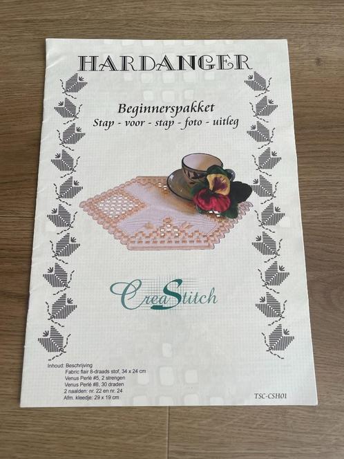 3 Hardanger tutorials van Marjo Timmers, Hobby en Vrije tijd, Borduren en Borduurmachines, Zo goed als nieuw, Patroon, Handborduren