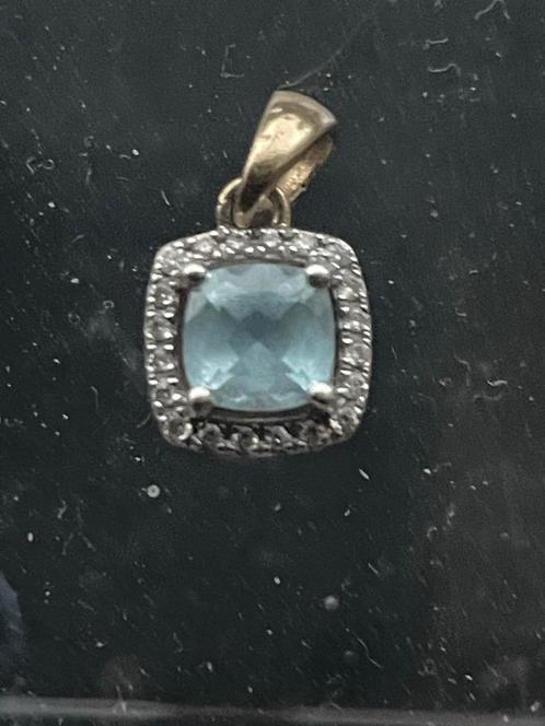 Gouden Hanger met Aquamarijn, Sieraden, Tassen en Uiterlijk, Kettingen, Gebruikt, Goud, Blauw, Met edelsteen, Ophalen of Verzenden