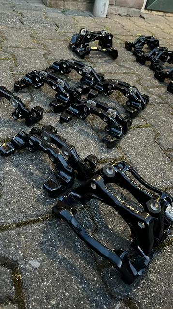 Gepoedercoat bmw e30 / e36 compact remklauw houders beschikbaar voor biedingen