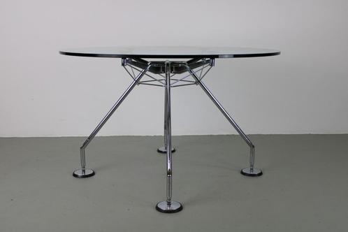 Tecno Nomos tafel 120 cm, Huis en Inrichting, Tafels | Eettafels, Gebruikt, 100 tot 150 cm, 100 tot 150 cm, Rond, Ophalen