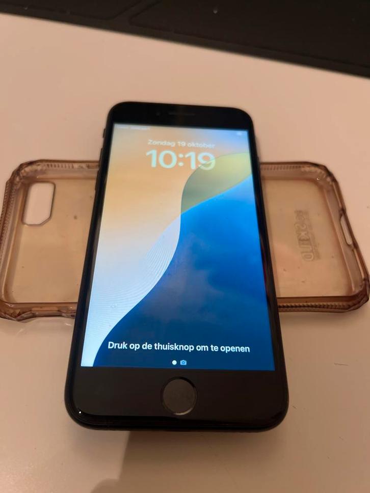 iPhone SE 2020 - 128GB - Zo goed als nieuw!, Telecommunicatie, Mobiele telefoons | Apple iPhone, Zo goed als nieuw, 128 GB, Zonder abonnement