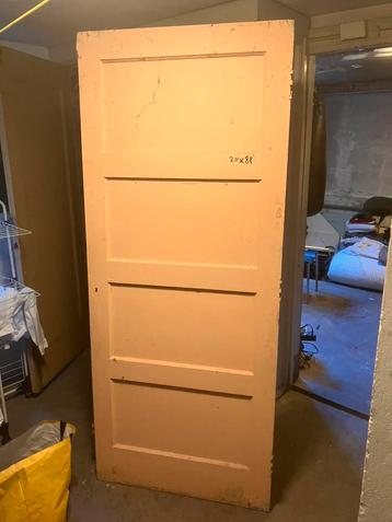 Klassieke paneeldeur 211x88 beschikbaar voor biedingen