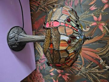 Tiffany tafellamp beschikbaar voor biedingen