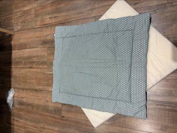 Box matras en kleed grijs beschikbaar voor biedingen