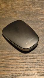 Heel compacte Logitech muis, Computers en Software, Muizen, Ophalen of Verzenden, Zo goed als nieuw