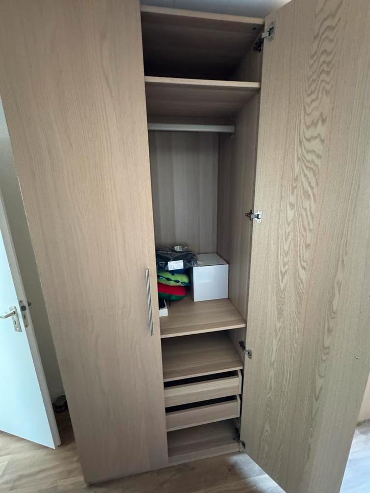 2x Hoge Kledingkast (Ikea pax) met Planken en Hangruimte, Huis en Inrichting, Kasten | Kledingkasten, Gebruikt, 200 cm of meer