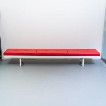 1x Vitra Bench Level 34 Rood Leer - Wit Frame beschikbaar voor biedingen