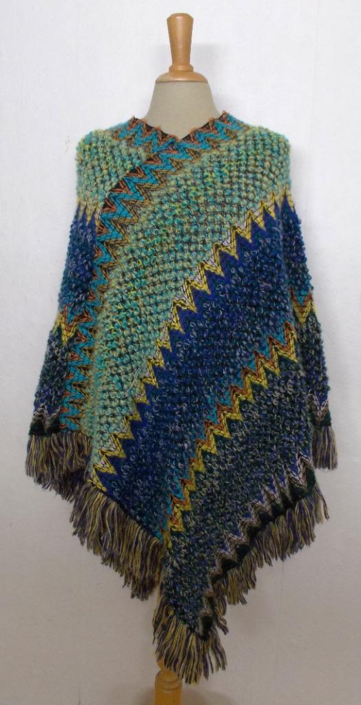 Prachtige kleuren warme mooie lange Peru/Inca poncho! L, Kleding | Dames, Truien en Vesten, Zo goed als nieuw, Maat 42/44 (L)