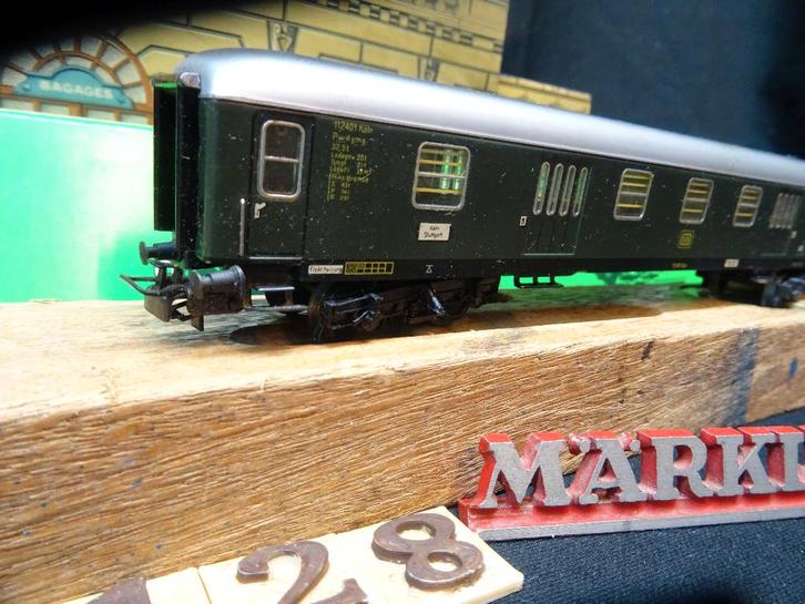 128A=Marklin 4026-2 rijtuig van de Duitse spoorwegen.291, Hobby en Vrije tijd, Modeltreinen | H0, Zo goed als nieuw, Wagon, Wisselstroom