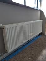 2 mooie radiators, Doe-het-zelf en Verbouw, Verwarming en Radiatoren, Ophalen, 30 tot 80 cm, Radiator, 150 cm of meer