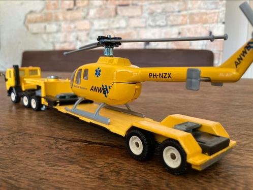 Siku Ford Cargo ANWB met helicopter, Hobby en Vrije tijd, Modelauto's | 1:50, Gebruikt, Bus of Vrachtwagen, SIKU, Ophalen of Verzenden