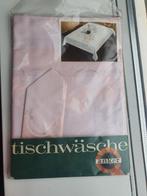 Roze vintage tafelkleed 130x160 cm tafellinnen, Huis en Inrichting, Keuken | Textiel, Tafelkleed of Tafelzeil, Ophalen of Verzenden