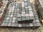 Gratis ophalen 4 m2 cobblestones, Tuin en Terras, Tegels en Klinkers, Ophalen, Gebruikt, Klinkers, Minder dan 5 m²