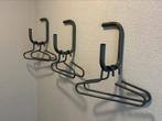 Stevige kapstokhaken met zes bijpassende hangers, Huis en Inrichting, Wandkapstok, Ophalen of Verzenden, Zo goed als nieuw, Minder dan 100 cm