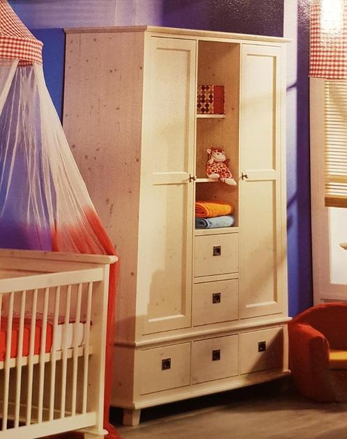 Complete slaapkamer, bed-bureau-kast, White wash, vurenhout, Kinderen en Baby's, Kinderkamer | Complete kinderkamers, Zo goed als nieuw