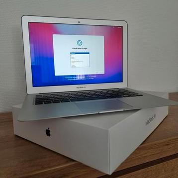 Macbook air 2015 like New! Lichtgewicht compleet zgan Apple beschikbaar voor biedingen