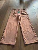 Halara broek in maat M - regular, Maat 38/40 (M), Beige, Nieuw, Ophalen of Verzenden
