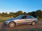 Mercedes-Benz E-Klasse 2.6 E240 Sedan AUT 2002 Blauw, Auto's, Automaat, Achterwielaandrijving, 2597 cc, Particulier