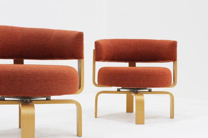 Set Fridene draai fauteuils van Carina Bengs voor Ikea, Huis en Inrichting, Fauteuils, Zo goed als nieuw, Hout, Stof, 50 tot 75 cm