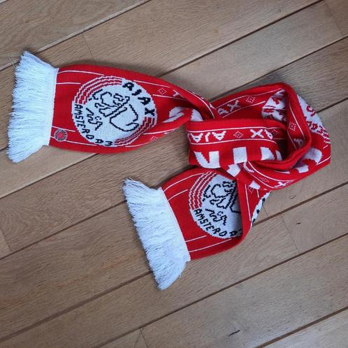 AJAX Nikos Machlas sjaal rood wit, Hobby en Vrije tijd, Feestartikelen, Nieuw, Oranje of Koningsdag, Ophalen of Verzenden
