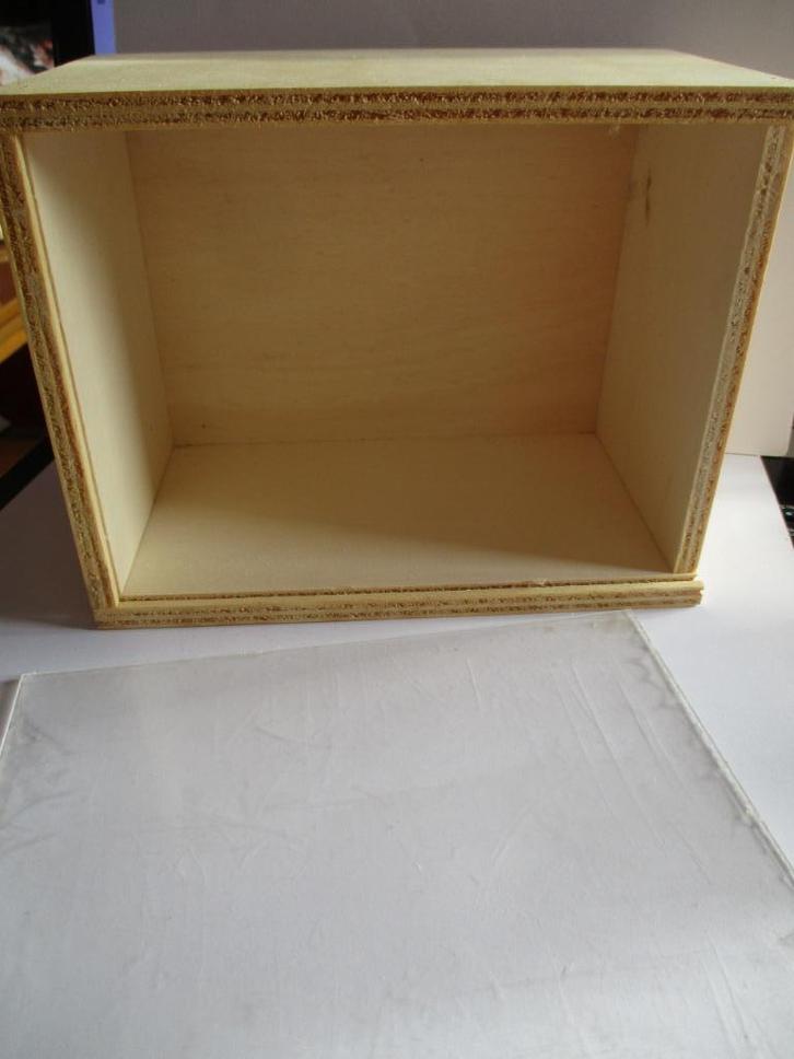 poppenhuis kleine roombox, Verzamelen, Poppenhuizen en Toebehoren, Zo goed als nieuw, Decoratie, Ophalen of Verzenden