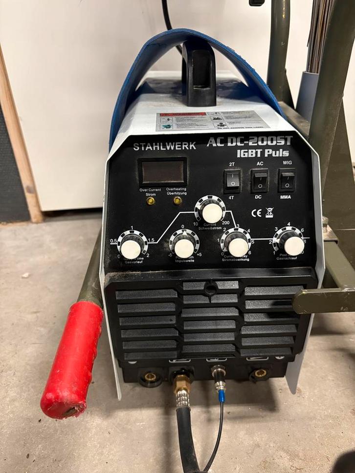 Stalhwerk ac dc tig 200 lasapparaat, Doe-het-zelf en Verbouw, Gereedschap | Lasapparaten, Zo goed als nieuw, Tig, 150 tot 250 ampère