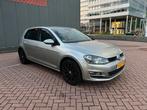 Volkswagen Golf 1.2 TSI Highline |Navi|Clima|Cruise| NL-Auto, Auto's, Voorwielaandrijving, Euro 5, Zwart, 4 cilinders