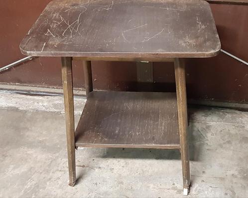Vintage TV Tafeltje Hout, Huis en Inrichting, Tafels | Bijzettafels, Gebruikt, Rechthoekig, 45 tot 60 cm, Minder dan 55 cm, Hout