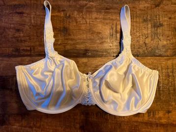 Witte beugel bh van Chantelle, 80 G, bijna nieuw beschikbaar voor biedingen