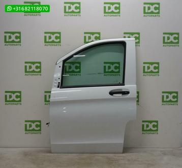 Mercedes Vito W447 ('14-'19) Voorportier links wit beschikbaar voor biedingen