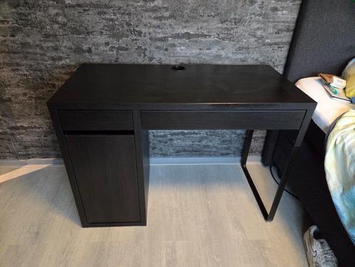 Zwart bureau, Huis en Inrichting, Bureaus, Gebruikt, Bureau, Ophalen