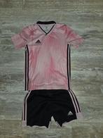 Adidas Sportsetje Maat 140 gym kleren sport setje, Ophalen of Verzenden, Zo goed als nieuw, Adidas, Jongen of Meisje
