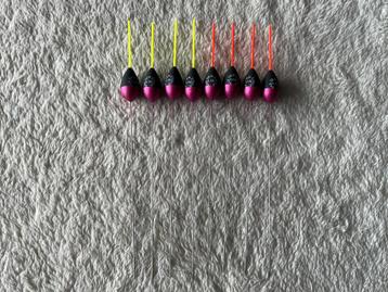 adv 53 / NIEUW set 8 dobbers VAN DEN EYNDE  1,50gr beschikbaar voor biedingen