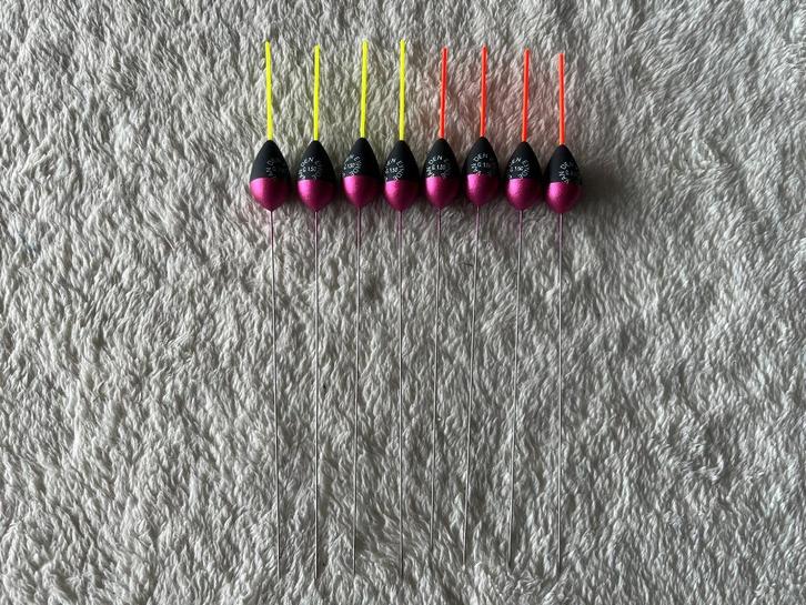 adv 53 / NIEUW set 8 dobbers VAN DEN EYNDE  1,50gr, Watersport en Boten, Hengelsport | Witvissen, Nieuw, Dobber of Lood, Ophalen of Verzenden