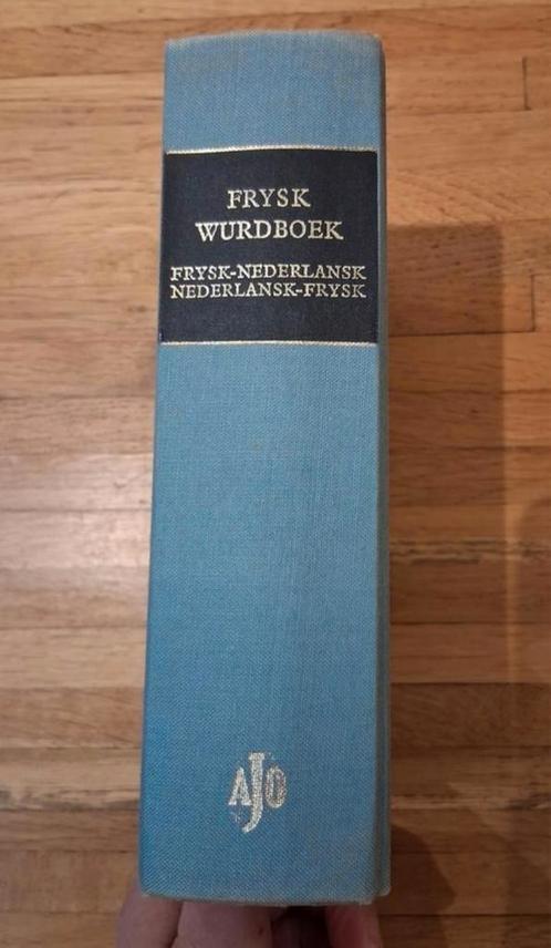 Frysk Wurdboek / Fries nederlans fries woordenboek
2in1, Boeken, Woordenboeken, Zo goed als nieuw, Nederlands, Ophalen of Verzenden