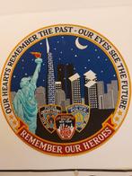 N.Y.P.D. - REMEMBER OUR HEROES, Verzamelen, Ophalen of Verzenden, Overige soorten, Amerika, Embleem of Badge